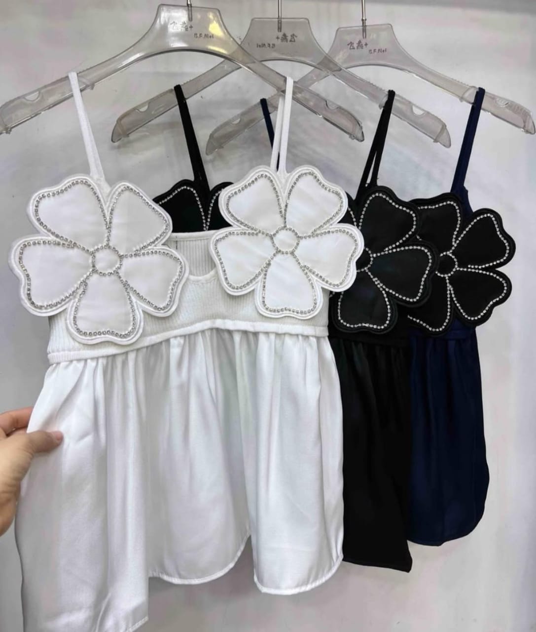 Beautiful 2D Flower Top BC064