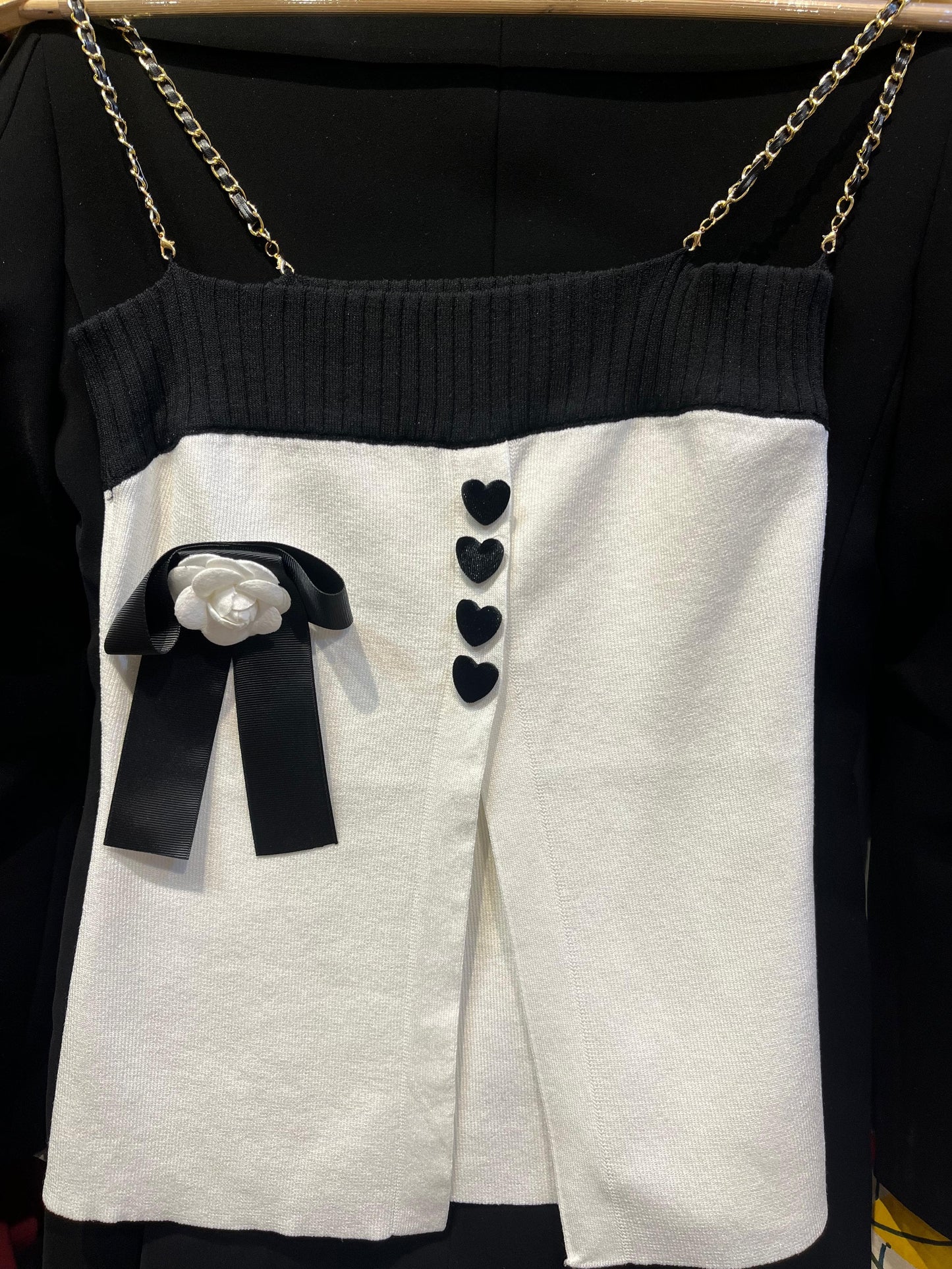 Beautiful Top With Cute Little Hearts BC094
