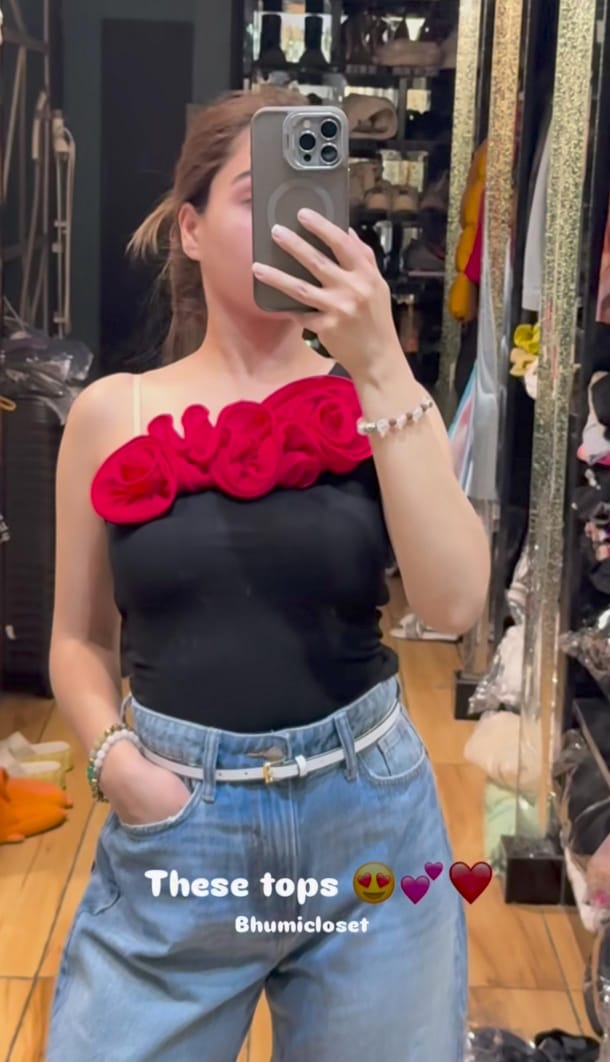 Beautiful 3D Rose Top BC068
