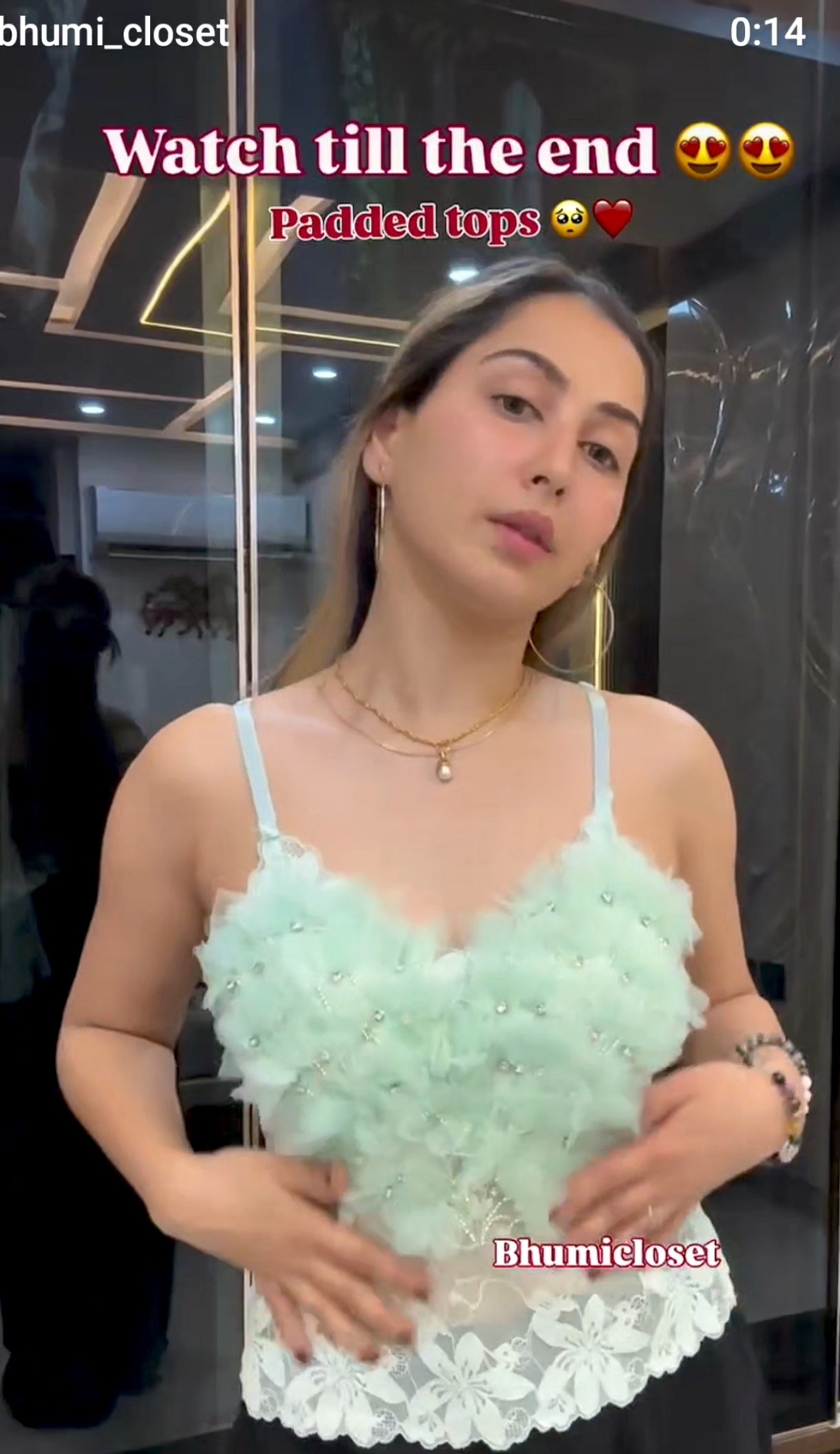 Flower Lace Designed V Neck Crop Top BC118
