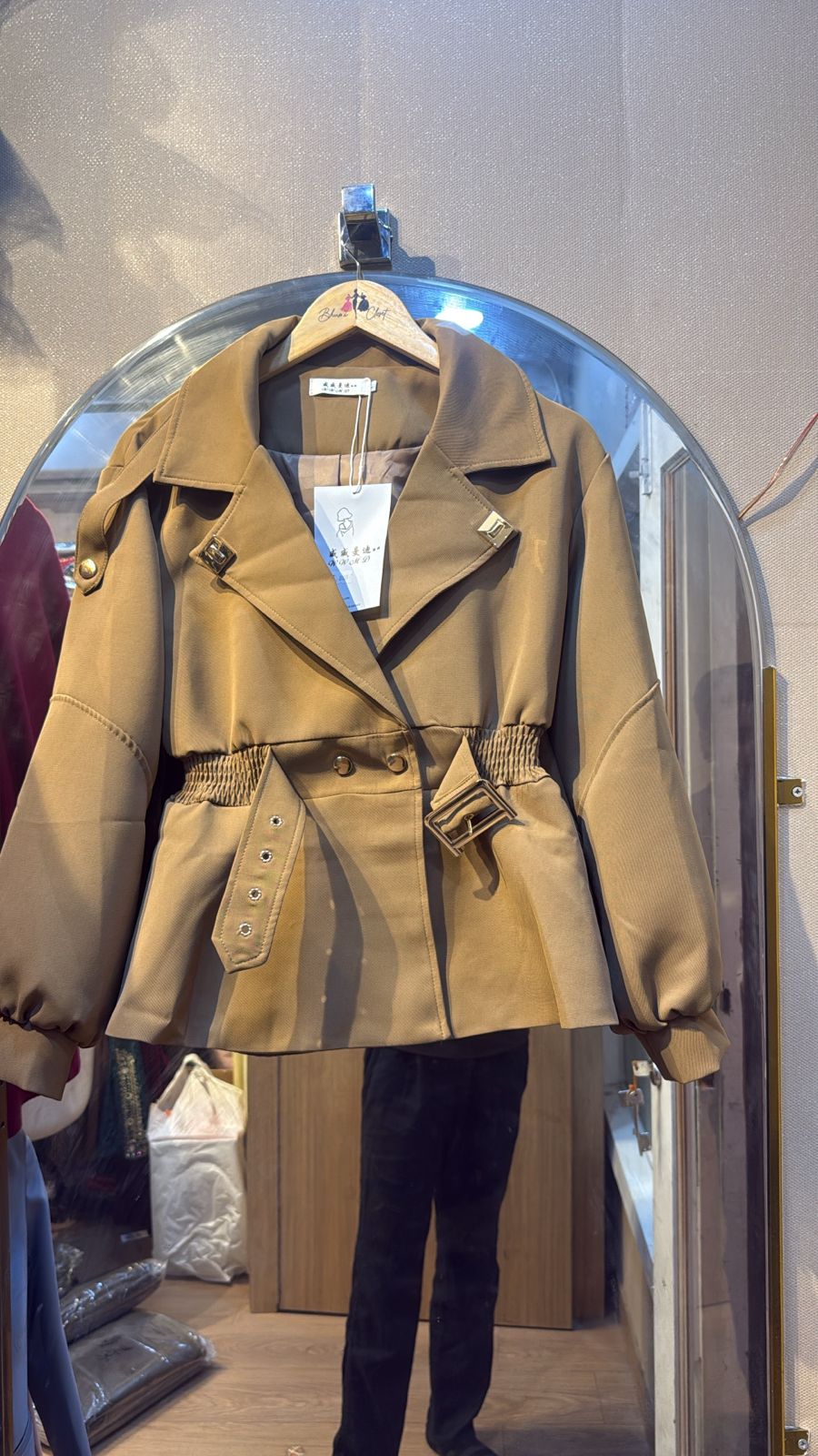 AMAZING SHORT COAT BC183