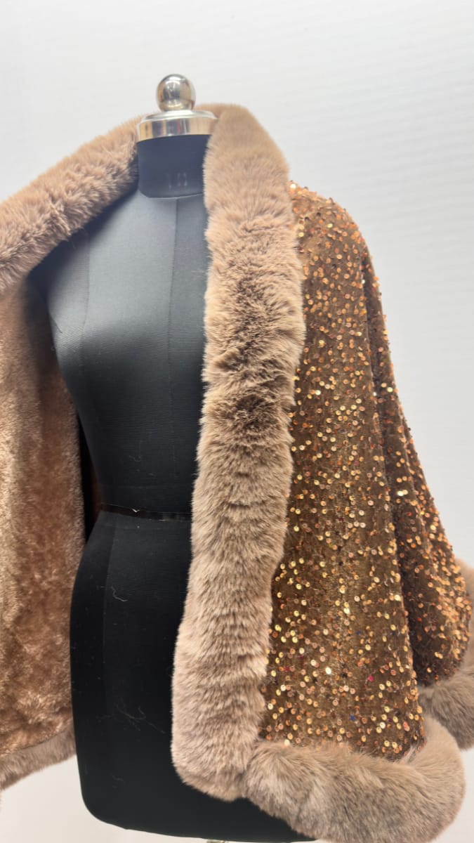 Luxurious One Size Fit to All Winter Faux Fur Cape BC016