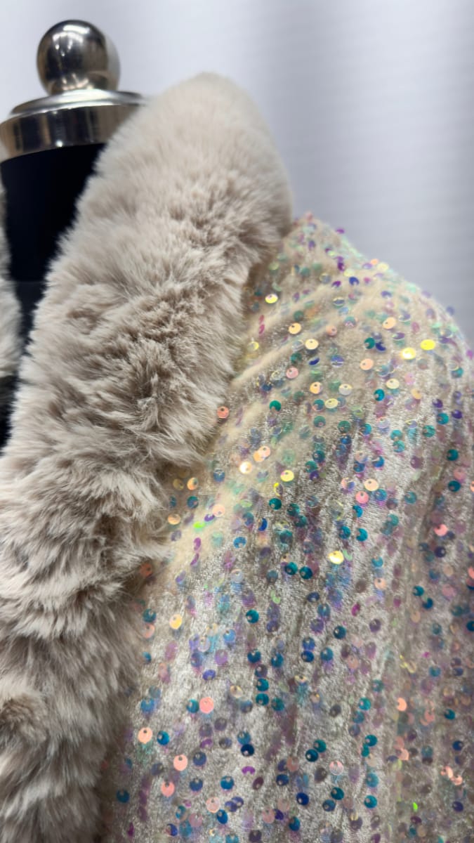 Luxurious One Size Fit to All Winter Faux Fur Cape BC016