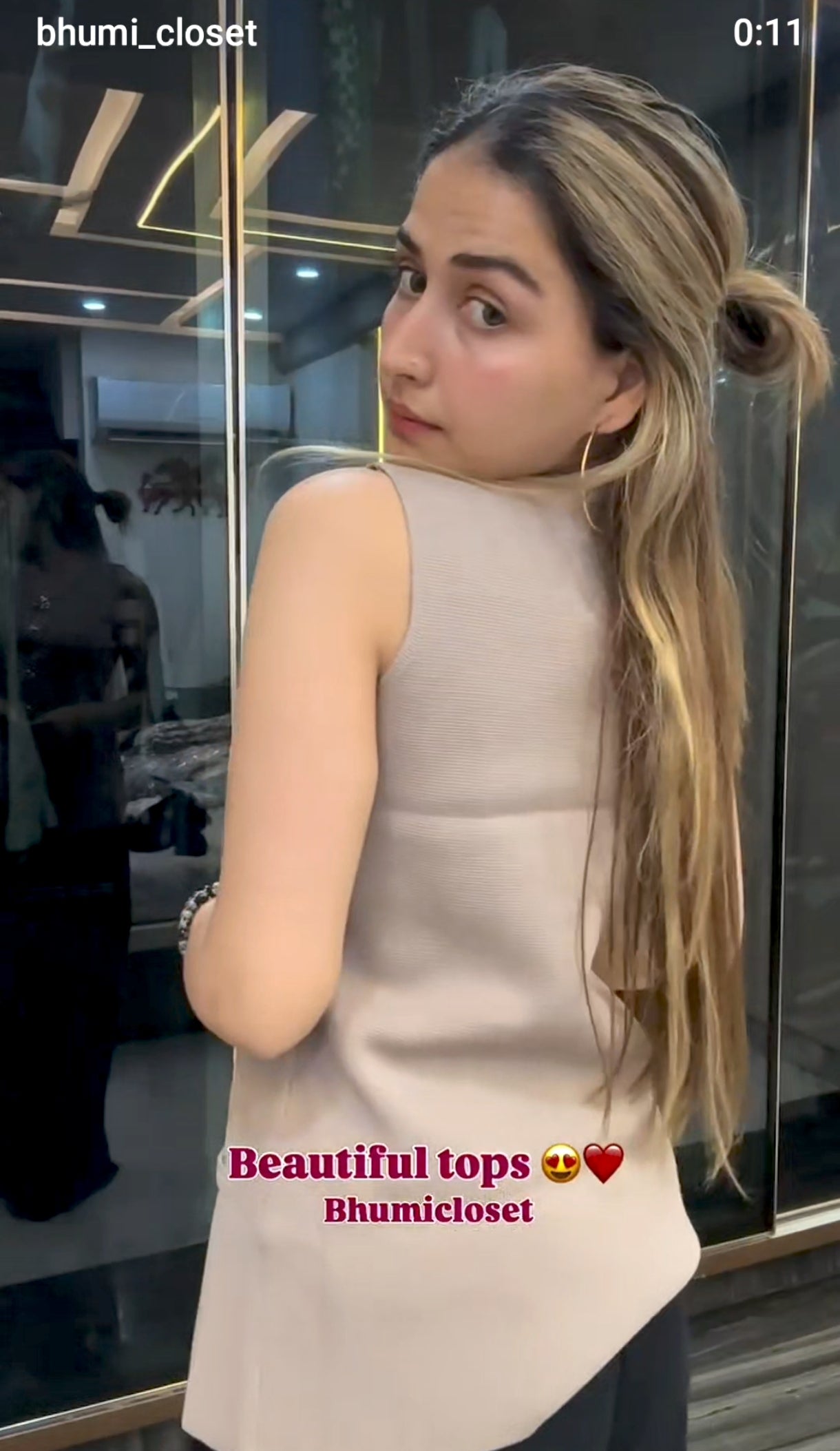 Pretty waistcoat top BC114