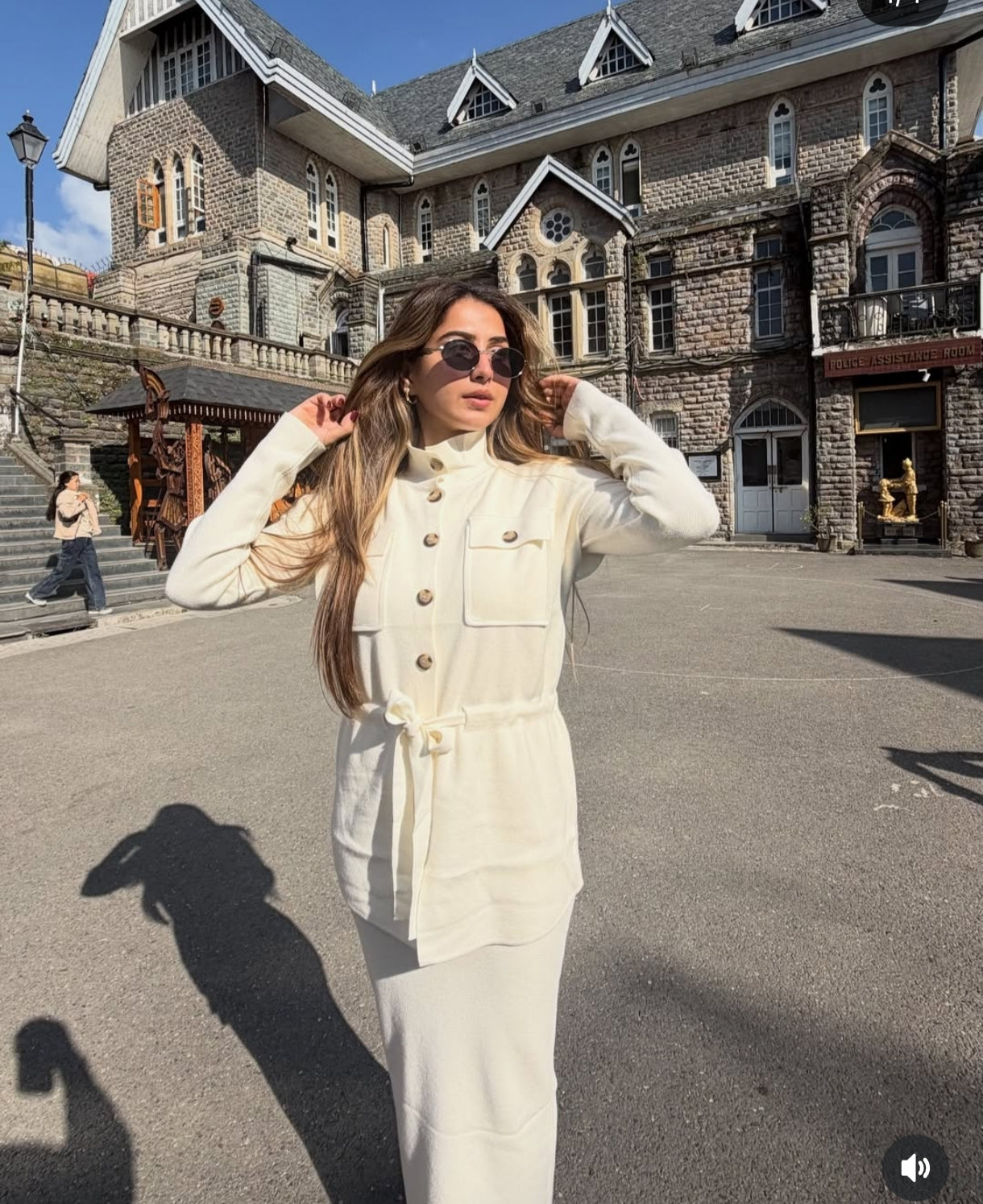 Pretty winter dress BC150