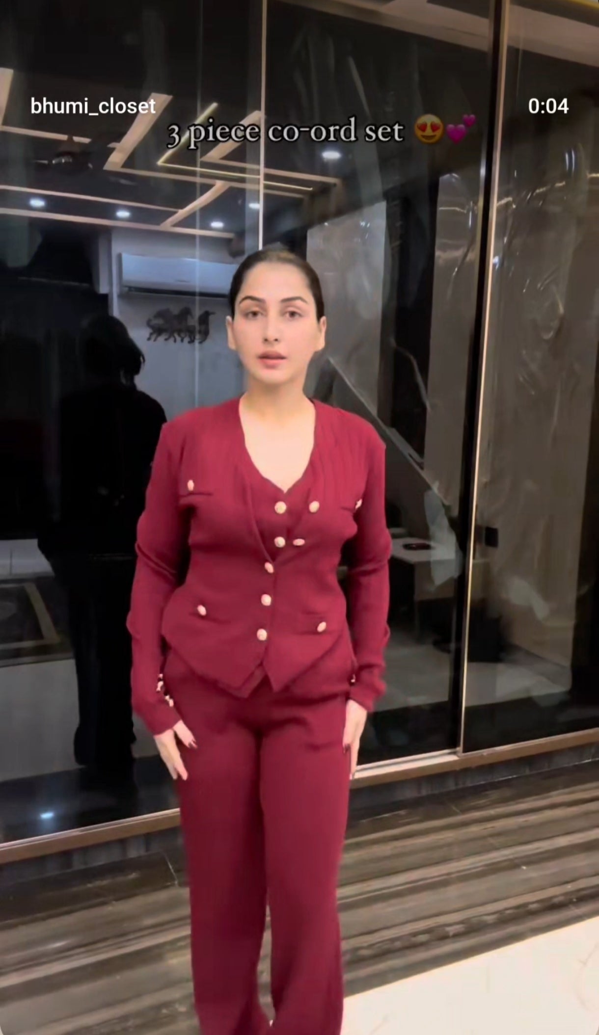 Beautiful 3pc cord-set BC156