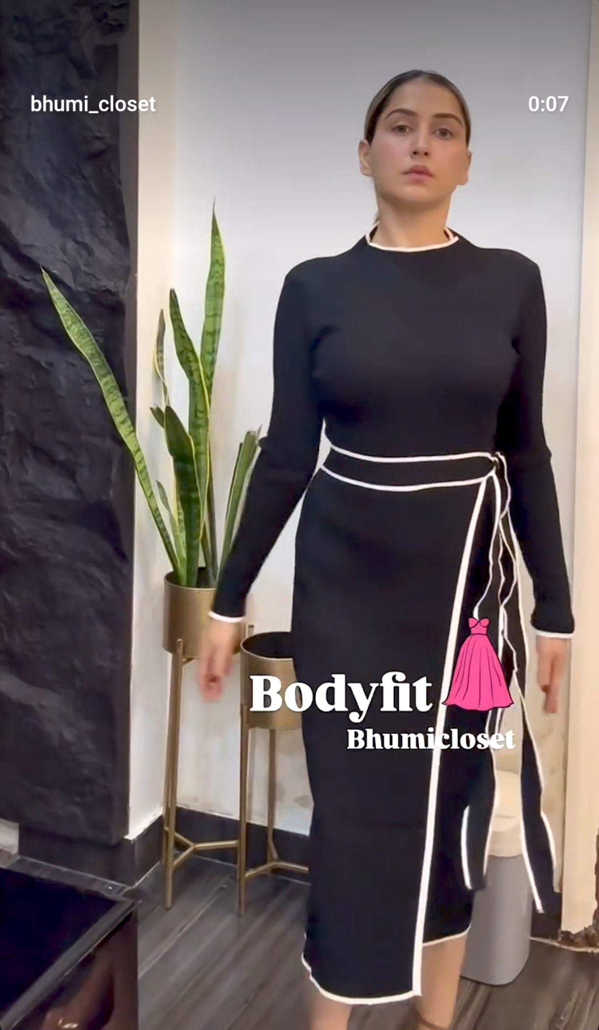 Beautiful bodyfit dress BC120
