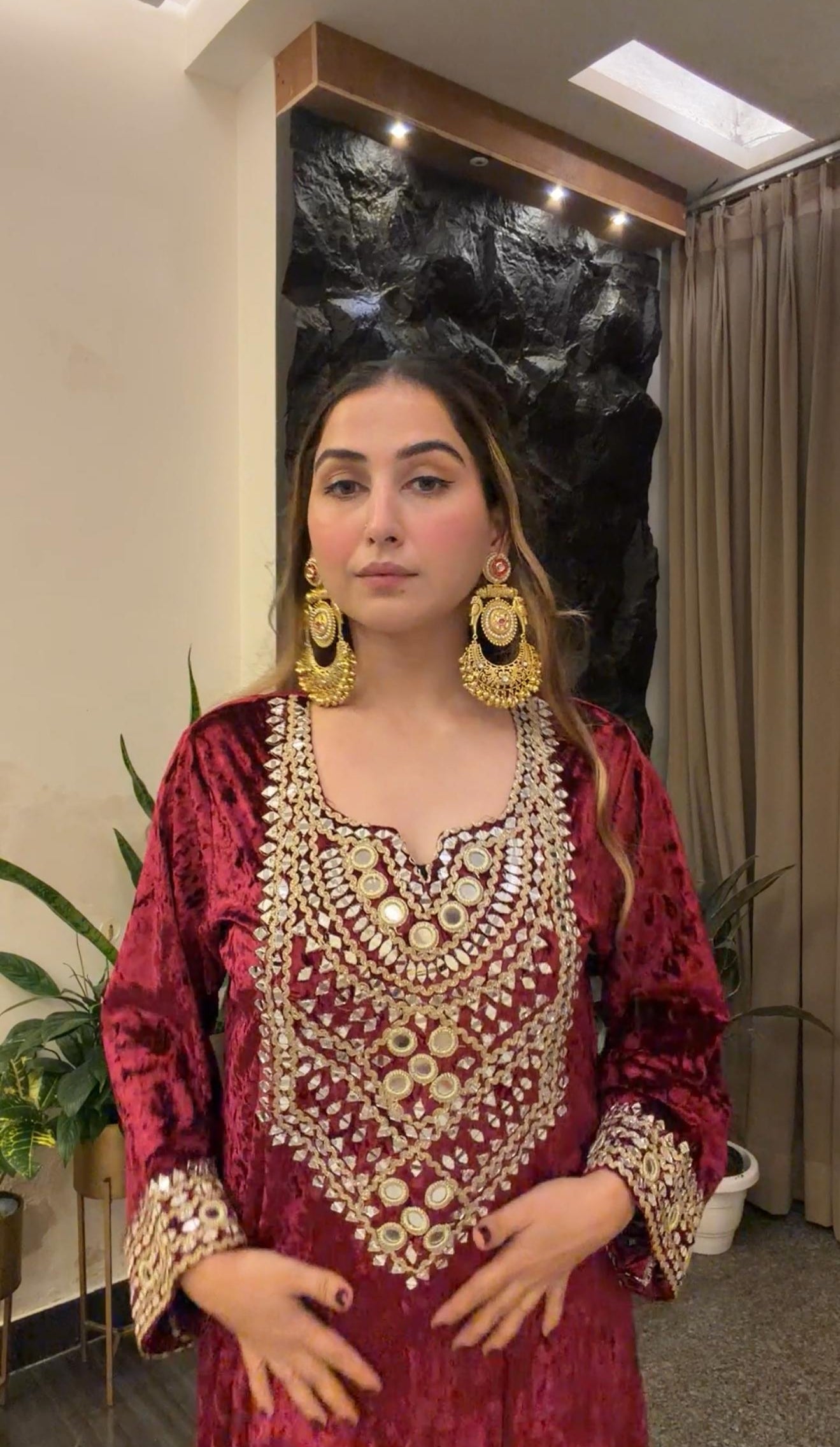 DESIGNER VELVET INDO-WESTERN BC174